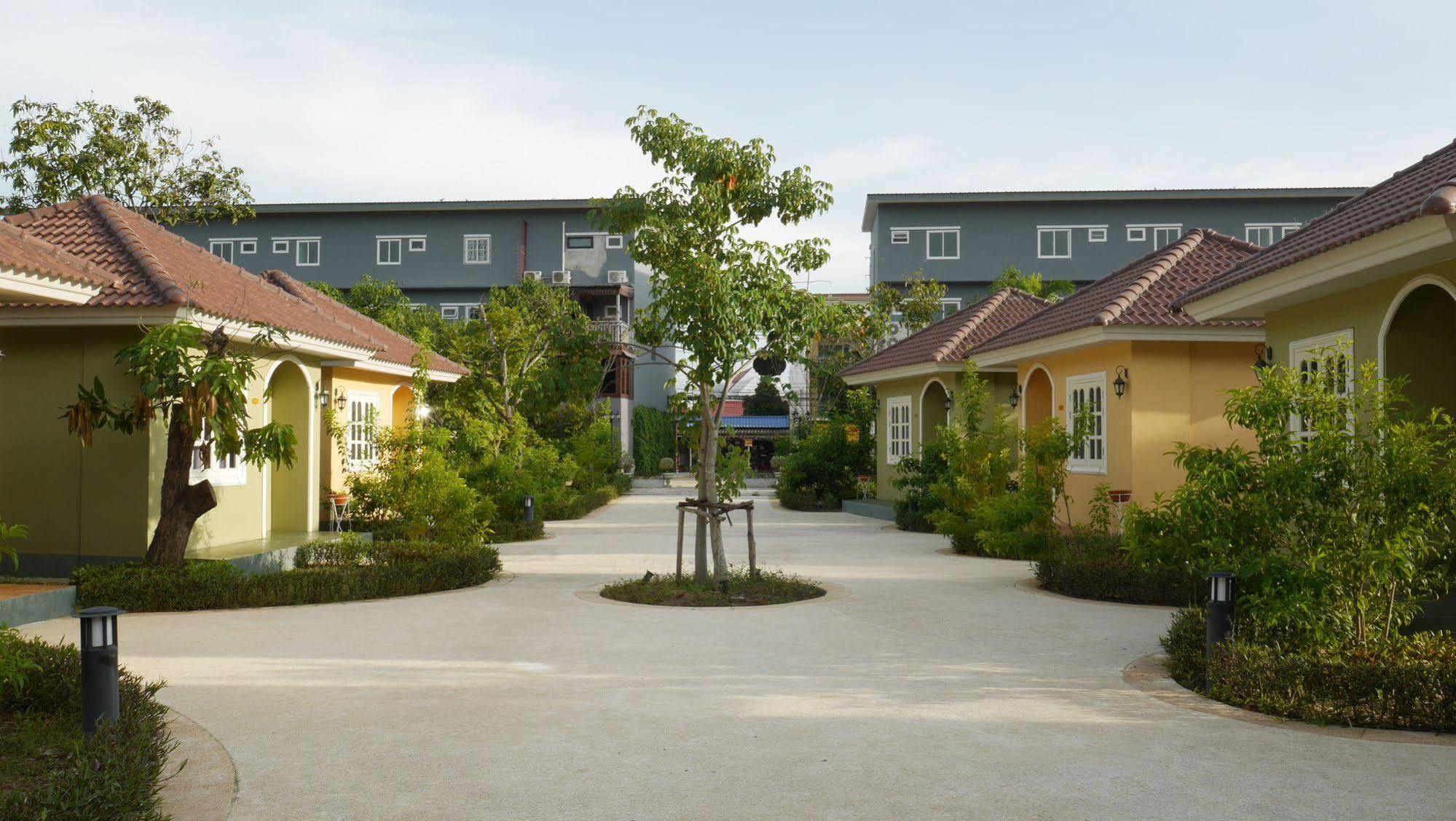 Wangpla Villa Resort Nakhon Sawan Exteriér fotografie