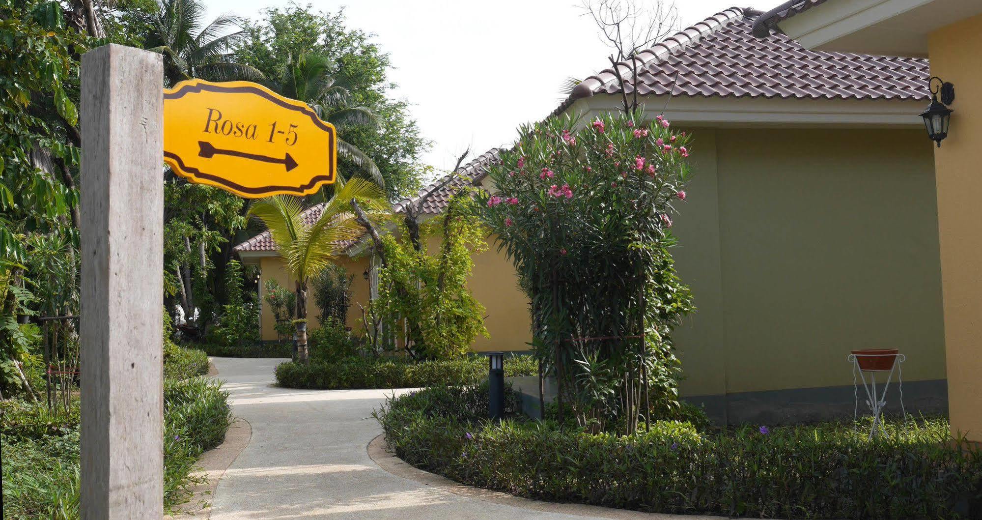 Wangpla Villa Resort Nakhon Sawan Exteriér fotografie